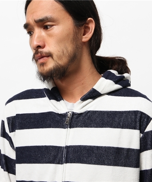 VENCEEXCHANGE（ヴァンスエクスチェンジ）の「パイルボーダーZIPパーカー（パーカー・メンズ・ネイビー・LARGE/MEDIUM）」の11枚目の写真