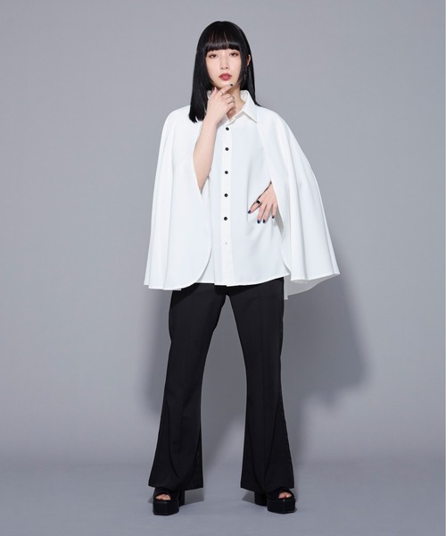 Ellno Loset（エルノロゼット）の「ケープハーフスリーブシャツ