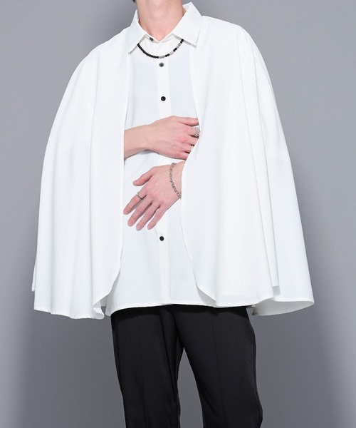 Ellno Loset（エルノロゼット）の「ケープハーフスリーブシャツ