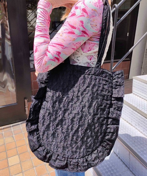 Casselini（キャセリーニ）の「Casselini(キャセリーニ)ラウンドフリルバッグ（トートバッグ・レディース・ブラック/ラベンダー/イエロー/チェック/ホワイト・FREE）」の3枚目の写真