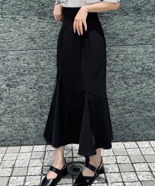 NOMAE（ノーマエ）の「レースアップスリットマーメイドスカート