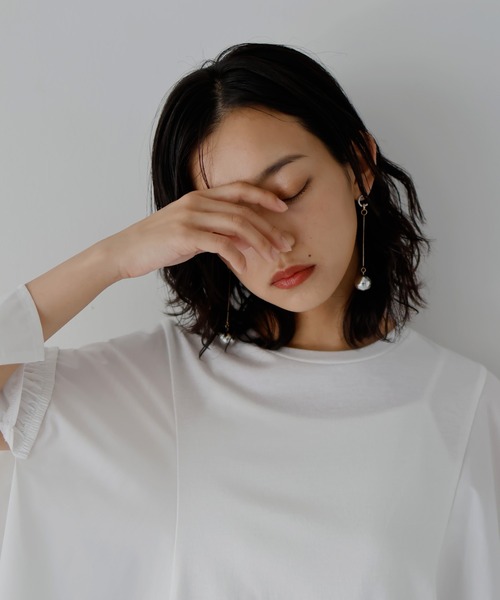 hellam(へラム)の「バイカラー ボールピアス(ピアス(両耳用)・レディース・シルバー・FREE)」の3枚目の写真