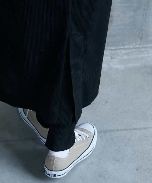 GEVS.（ジェイヴィス）の「＜大きいサイズ＞ レギンス付カットソータイトスカート GEVS.（スカート・レディース・ブラック・L/LL/3L/4L/5L）」の15枚目の写真