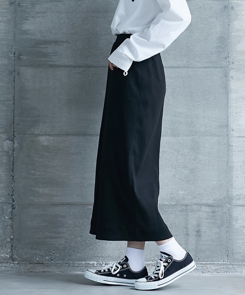 GEVS.（ジェイヴィス）の「＜大きいサイズ＞ レギンス付カットソータイトスカート GEVS.（スカート・レディース・ブラック・L/LL/3L/4L/5L）」の18枚目の写真