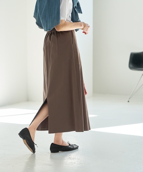 STYLE DELI(スタイルデリ)の「綿ストレッチAラインベイカースカート(スカート・レディース・ブラウン系/グリーン系・01/02)」の6枚目の写真