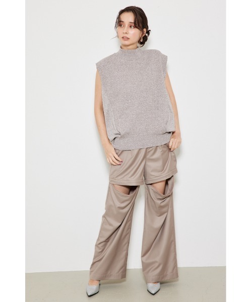 rienda（リエンダ）の「タックショルダーニットトップス 春服 秋服 ノースリーブトップス（ニット/セーター・レディース・ブラック/ブルー/ベージュ・FREE）」の5枚目の写真