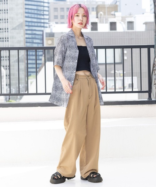 PBLIM(ページボーイリム)の「PBLIM/ステッチタックワイドパンツ(その他パンツ・レディース・ブラック/ベージュ/ブルー系その他/ボルドー・MEDIUM/LARGE)」の15枚目の写真