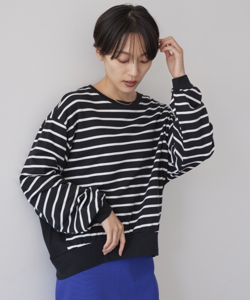 AMERICAN HOLIC（アメリカンホリック）の「ミニ裏毛袖ボリュームカットプルオーバー（Tシャツ/カットソー・レディース・その他7/ブラック/ホワイト・L/M）」の3枚目の写真