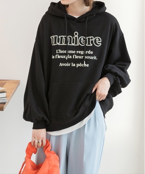 ad thie(アドティエ)の「オーバーサイズ 裏毛ロゴプリントパーカー(パーカー・レディース・アイボリー/ピンク/ブラック/オフホワイト/モカ/チャコール・FREE)」の3枚目の写真
