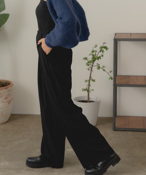 AO2（アオズ）の「Two-Tuck Slacks / 2タックスラックス（スラックス・レディース・ブラック/グレー/アイボリー・M/L）」の6枚目の写真