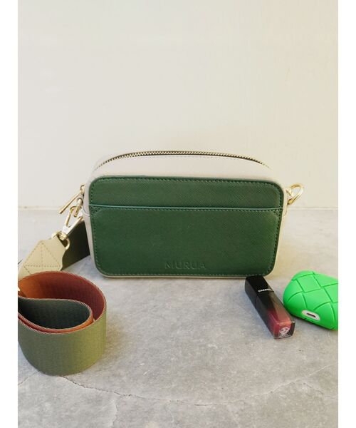 MURUA(ムルーア)の「2WAYベルトショルダーバッグ(ショルダーバッグ・レディース・シルバー/グリーン/ブラック・FREE)」の2枚目の写真