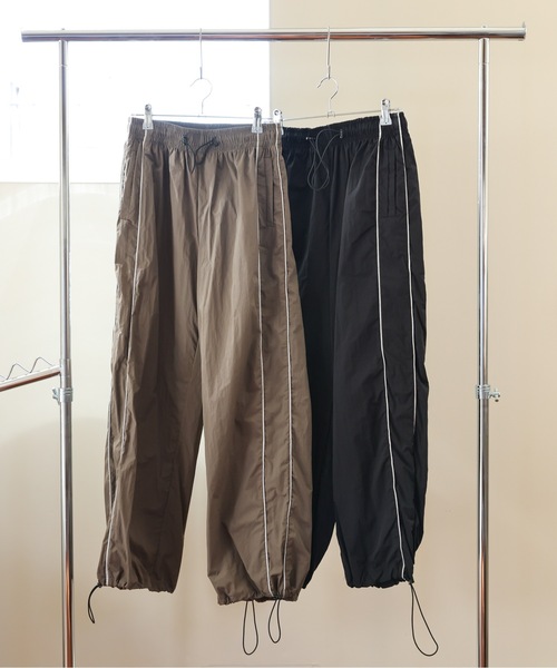 ULEULA（ウルア）の「ライン入りワイドルーズパンツ（その他パンツ・レディース・ブラック/カーキ・FREE）」の16枚目の写真