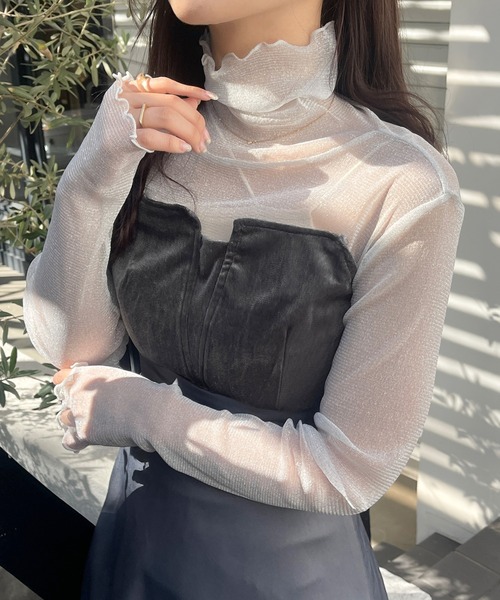 Ambre Ciel（アンブルシエル）の「ラメシアーハイネックトップス／【WEB/EC限定商品】（Tシャツ/カットソー・レディース・スモークピンク/ブラック/チャコールグレー/オフホワイト・FREE）」の7枚目の写真