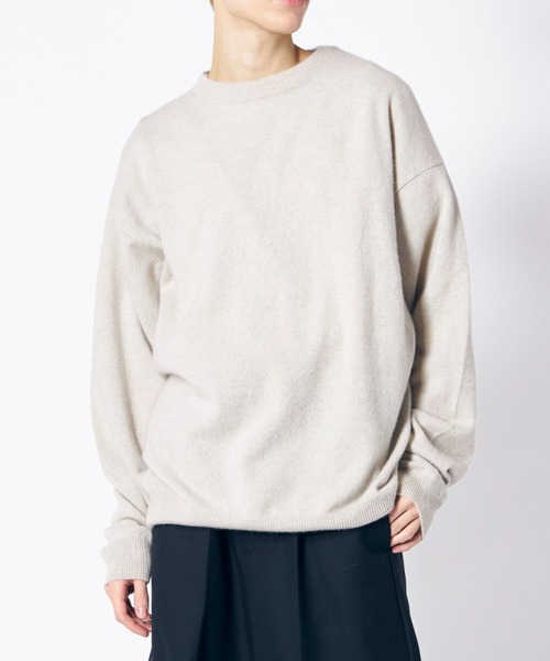 UNDECORATED（アンデコレイテッド）の「UNDECORATED Cashmere Knit Sweater（ニット/セーター・メンズ・ダークグレー/ライトブラウン/ベージュ・2）」の3枚目の写真