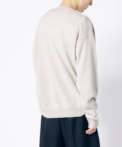 UNDECORATED（アンデコレイテッド）の「UNDECORATED Cashmere Knit Sweater（ニット/セーター・メンズ・ダークグレー/ライトブラウン/ベージュ・2）」の6枚目の写真