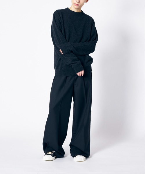 UNDECORATED（アンデコレイテッド）の「UNDECORATED Cashmere Knit Sweater（ニット/セーター・メンズ・ダークグレー/ライトブラウン/ベージュ・2）」の5枚目の写真