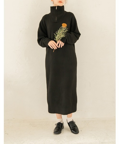 chocomee(チョコミー)の「half zip one-piece(デニムパンツ・レディース・ブラック・FREE)」の5枚目の写真