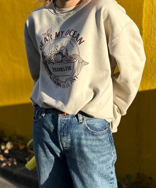 mi via loca（ミヴィアロカ）の「GILDAN　Vintageライク マーメイド ウラケ裏起毛 モチーフロゴスウェット（スウェット・レディース・ベージュ/ネイビー/トップグレー・MEDIUM/X-LARGE）」の13枚目の写真