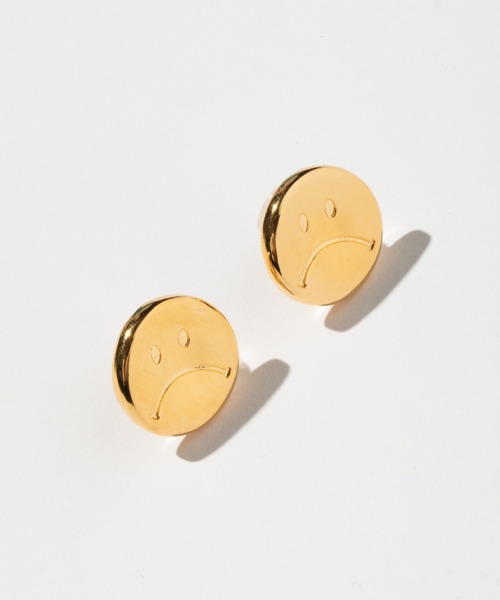 WCJ(ダブルシージェイ)の「FACEイヤリング(イヤリング・レディース・シルバー/ゴールド・FREE)」の2枚目の写真