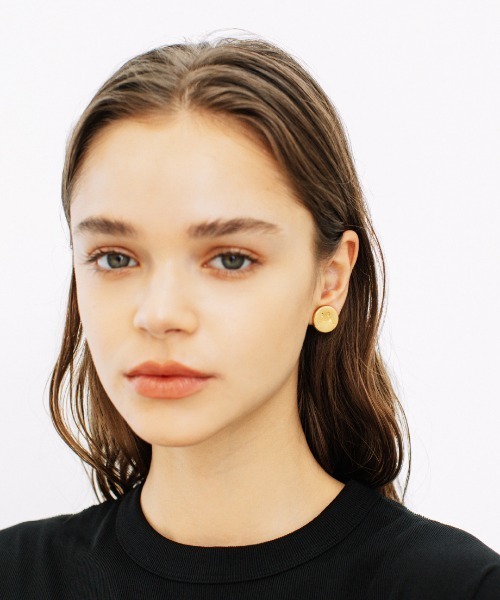 WCJ(ダブルシージェイ)の「FACEイヤリング(イヤリング・レディース・シルバー/ゴールド・FREE)」の3枚目の写真