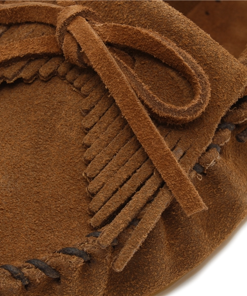 SHIPS for women(シップスフォーウィメン)の「MINNETONKA(ミネトンカ):KILTY モカシン(モカシン/デッキシューズ・レディース・ブラウン/グレー/ナチュラル・36/35/38/37)」の11枚目の写真