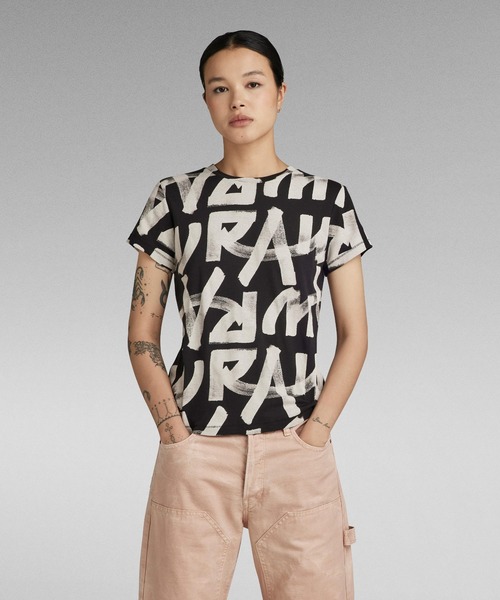 G-STAR(ジースター)の「CALLIGRAPHY ALLOVER TOP/総柄グラフィックT(Tシャツ/カットソー・レディース・ブラック系その他/ホワイト系その他・SMALL/MEDIUM/X-SMALL)」の1枚目の写真