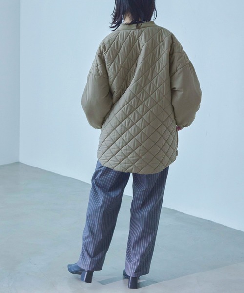 Fashion Letter(ファッションレター)の「中綿入り ダイヤキルトコート / ミリタリーブルゾン(ダウンジャケット/コート・レディース・ブラック/カーキ/アイボリー・M/L)」の6枚目の写真