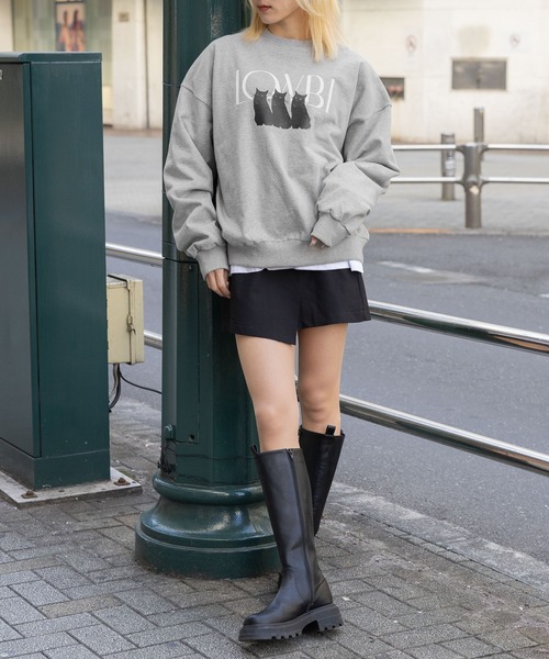 LOWBI（ロウビ）の「LOWBI／NEROプルオーバー（ウラケ）2102481（スウェット・レディース・アイボリー/グレー/ラベンダー・FREE）」の4枚目の写真