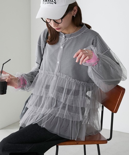 BONLECILL(ボンルシール)の「チュールラッフルフリルバンドカラーブラウス(シャツ/ブラウス・レディース・アイボリー/ブラック系1/ピンク/グレー/ブラック・FREE)」の8枚目の写真
