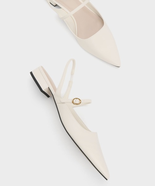 CHARLES & KEITH(チャールズ & キース)の「スリングバック メリージェーンフラット(パンプス・レディース・ブラック/オフホワイト・24.5cm/23.5cm/23cm/22.5cm/25cm)」の12枚目の写真
