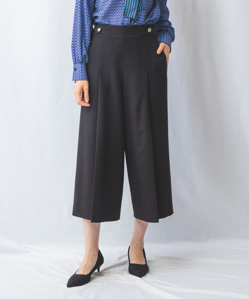 NARACAMICIE(ナラカミーチェ)の「【NARACAMICIE】【セットアップスーツ対応】ストレッチクロップドパンツ(その他パンツ・レディース・ブラウン/ブラック・M)」の2枚目の写真