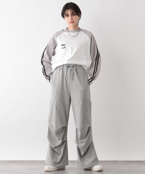 RAGEBLUE（レイジブルー）の「スウェットルーズカーゴパンツ（カーゴパンツ・レディース・ホワイト/グレー・FREE）」の6枚目の写真