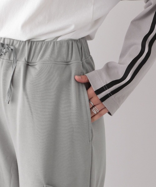 RAGEBLUE（レイジブルー）の「スウェットルーズカーゴパンツ（カーゴパンツ・レディース・ホワイト/グレー・FREE）」の16枚目の写真