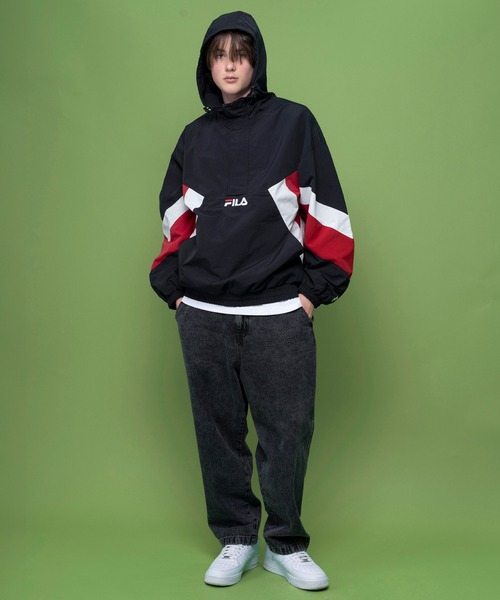 ★本日限定‪☆最終価格★新品♡FILA♡ナイロンアノラックパーカー FILA（フィラ）の「FILA フィラ ブランド ロゴ バイカラー 長袖