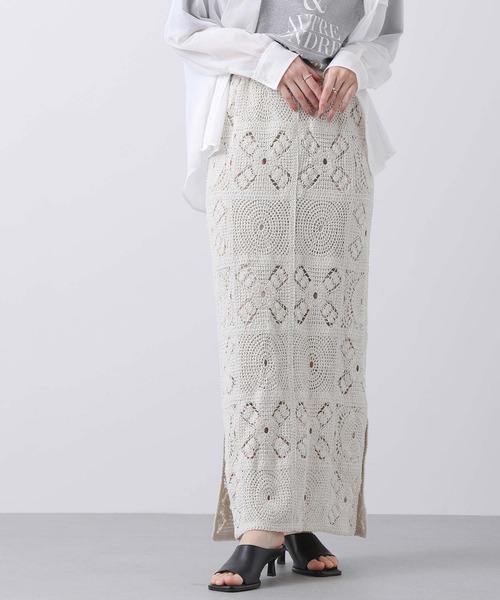Torrazzo Donna（トラッゾドンナ）の「クロシェ編ニットタイト