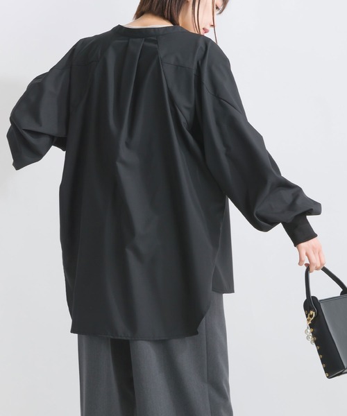 LUGIVA（ルギヴァ）の「リブ袖タックブラウス（シャツ/ブラウス・レディース・オフホワイト/ブラック・M）」の14枚目の写真