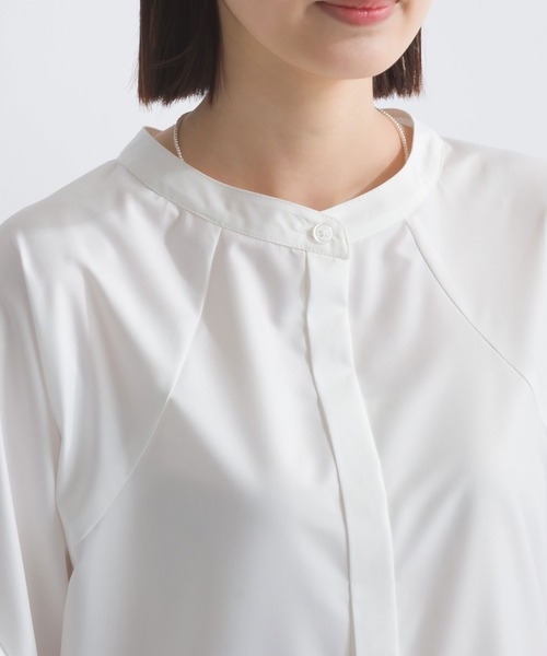 LUGIVA（ルギヴァ）の「リブ袖タックブラウス（シャツ/ブラウス・レディース・オフホワイト/ブラック・M）」の20枚目の写真