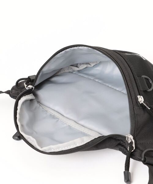 Dickies（ディッキーズ）の「【Dickies/ディッキーズ】メッシュウエストバッグ（ボディバッグ/ウエストポーチ・メンズ・ブラック・ONESIZE）」の4枚目の写真