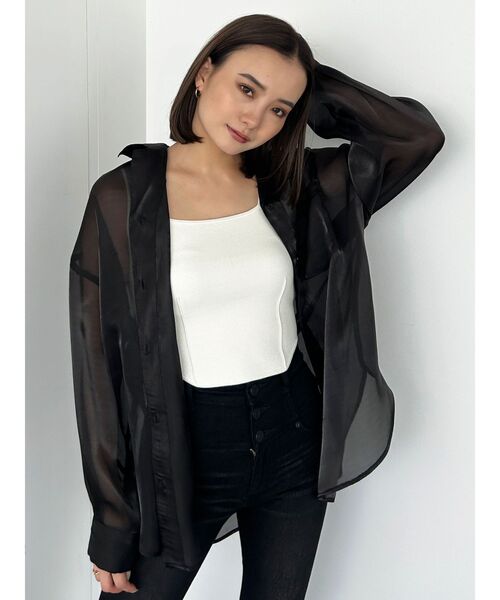 EMODA（エモダ）の「エアリールーズシャツ（シャツ/ブラウス・レディース・ベージュ/アイボリー/ブラック/ブルー・FREE）」の2枚目の写真