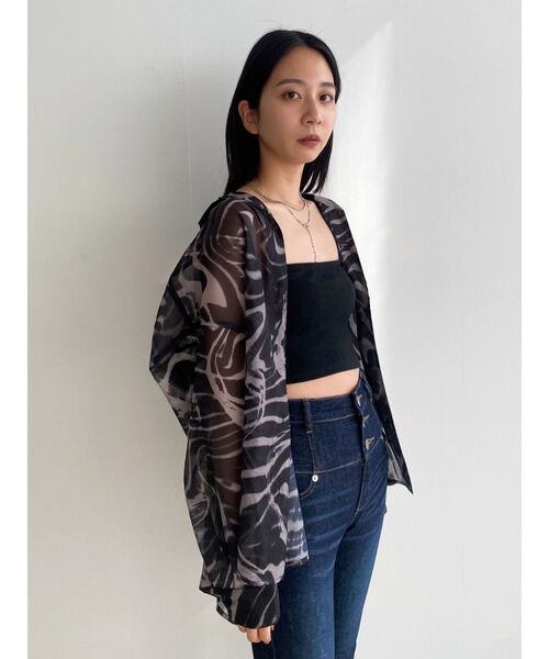 EMODA（エモダ）の「エアリールーズシャツ（シャツ/ブラウス・レディース・ベージュ/アイボリー/ブラック/ブルー・FREE）」の11枚目の写真