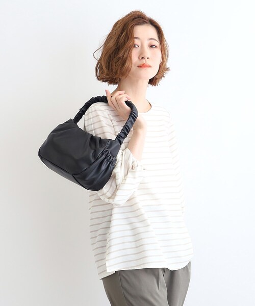 grove(グローブ)の「◆ギャザーハンドル2WAYショルダー(ショルダーバッグ・レディース・シルバー/ブラック/アイボリー/ライトグレー・00)」の16枚目の写真