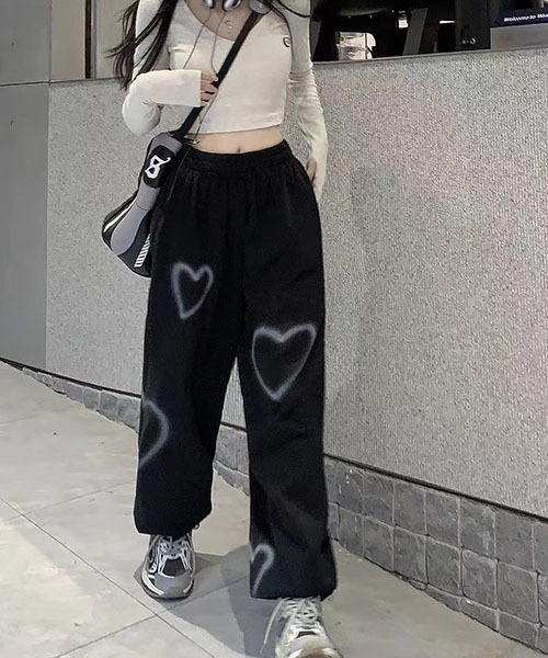 gossip！ロサンゼルス（ゴシップロサンゼルス）の「ハートペイントプリント  スウェット アンクルバンデッドパンツ（スウェットパンツ・レディース・カーキ/ブラック/ホワイト・FREE）」の12枚目の写真