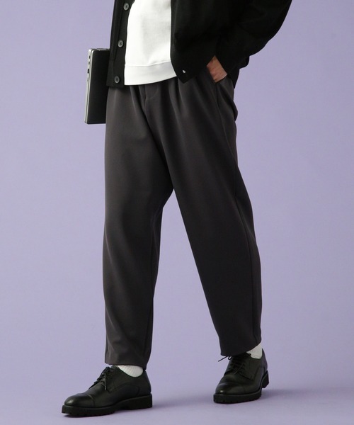 Apo(s)ture（アポスチャー）の「JOHAN-001/合繊テーパードパンツ（その他パンツ・メンズ・ブラック/チャコール/ベージュ/グリーン・XS/S/M/L/XL）」の10枚目の写真