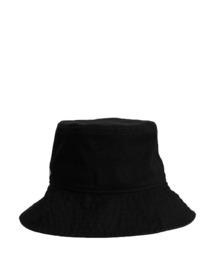 Ameri（アメリ）の「NEWERA×AMERI BASIC LOGO BUCKETHAT（ハット