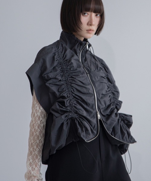 VACANCY（ヴァカンシー）の「サイドドロストZIPベスト/新色追加（ベスト・レディース・ライトグレー/ブラック/アイボリー/ネイビー/レッド・FREE）」の18枚目の写真