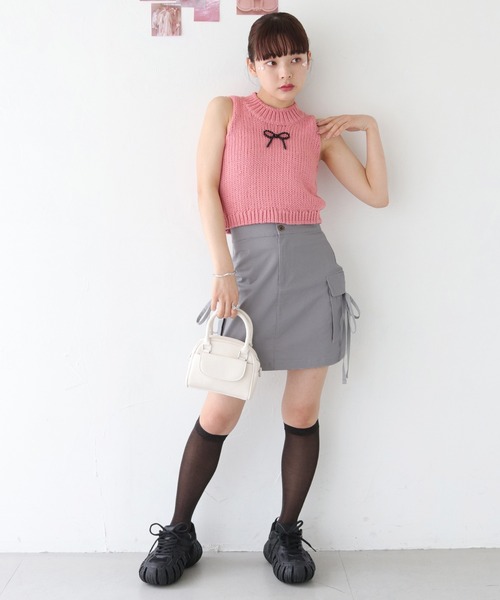 nomnom（ノムノム）の「【nomnom】リボンカーゴミニスカート（スカート・レディース・ベージュ/カーキ/グレー・SMALL/MEDIUM）」の12枚目の写真