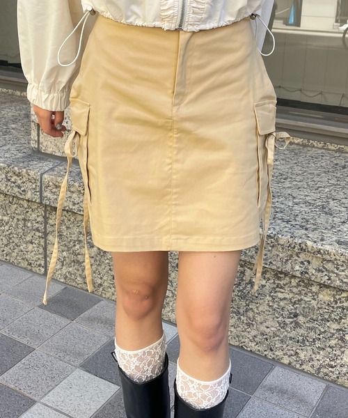 nomnom(ノムノム)の「【nomnom】リボンカーゴミニスカート(スカート・レディース・ベージュ/カーキ/グレー・SMALL/MEDIUM)」の21枚目の写真