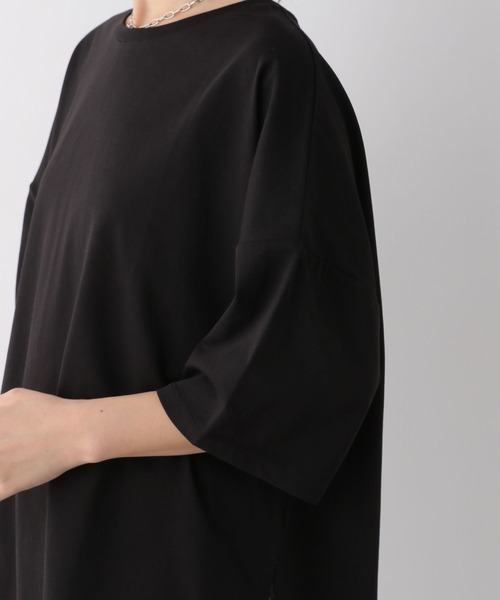 LEPSIM（レプシィム）の「【3つの機能付き】裾ラウンドBIGチュニック　987482（Tシャツ/カットソー・レディース・ライトグリーン/ライトグレー/グレイッシュベージュ/ブラック/ホワイト×ブラック/レッド/ボルドー・FREE）」の16枚目の写真