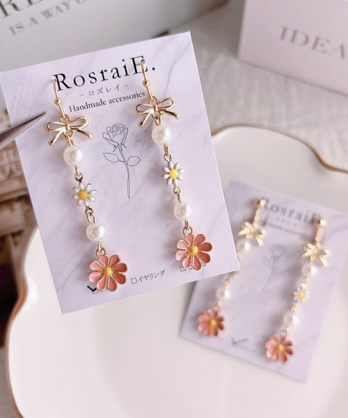 tone(トーン)の「【RosraiE】マーガレット リボンパール ロング ピアス(MA)(ピアス(両耳用)・レディース・ゴールド・FREE)」の3枚目の写真