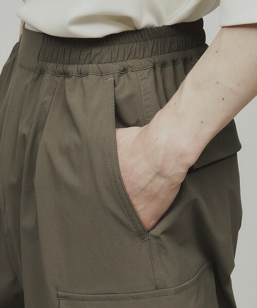 tk.TAKEO KIKUCHI（ティーケータケオキクチ）の「◆ナイロンワイドカーゴパンツ（その他パンツ・メンズ・ブラック/オフホワイト/ダークグリーン・03/02/01）」の22枚目の写真